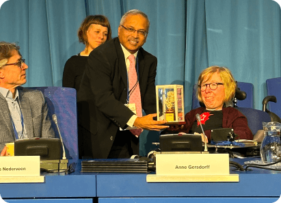 Award presentation to Anne Gersdorff at the Zero Project event